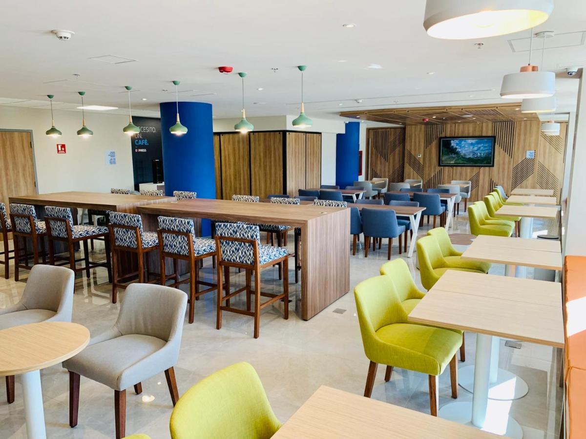 Holiday Inn Express - Guadalajara Vallarta Poniente By Ihg Zapopan Exteriér fotografie