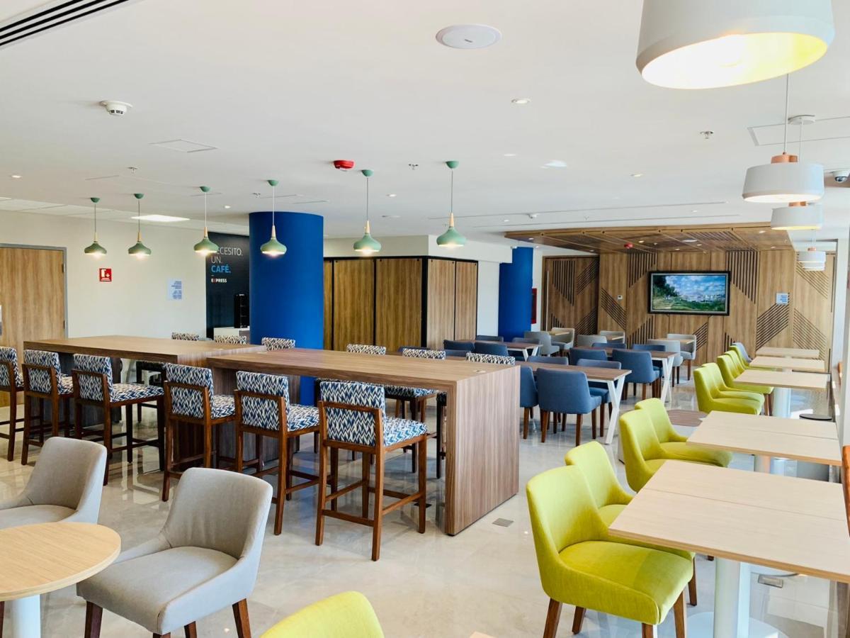 Holiday Inn Express - Guadalajara Vallarta Poniente By Ihg Zapopan Exteriér fotografie